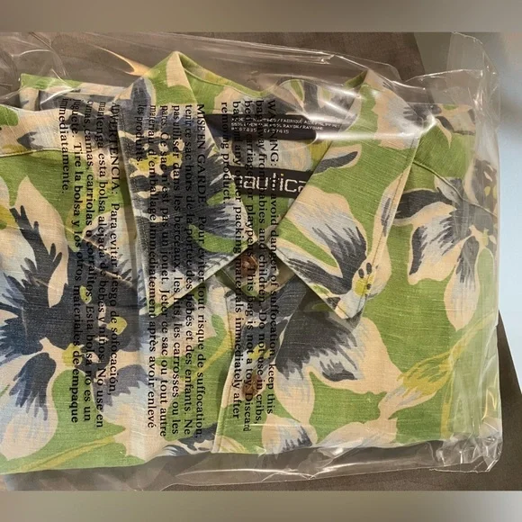 Vintage Nautica Shirt Mens Medium Green Blue Hawaiian Floral Aloha Linen Blend - Picture 9 of 9
